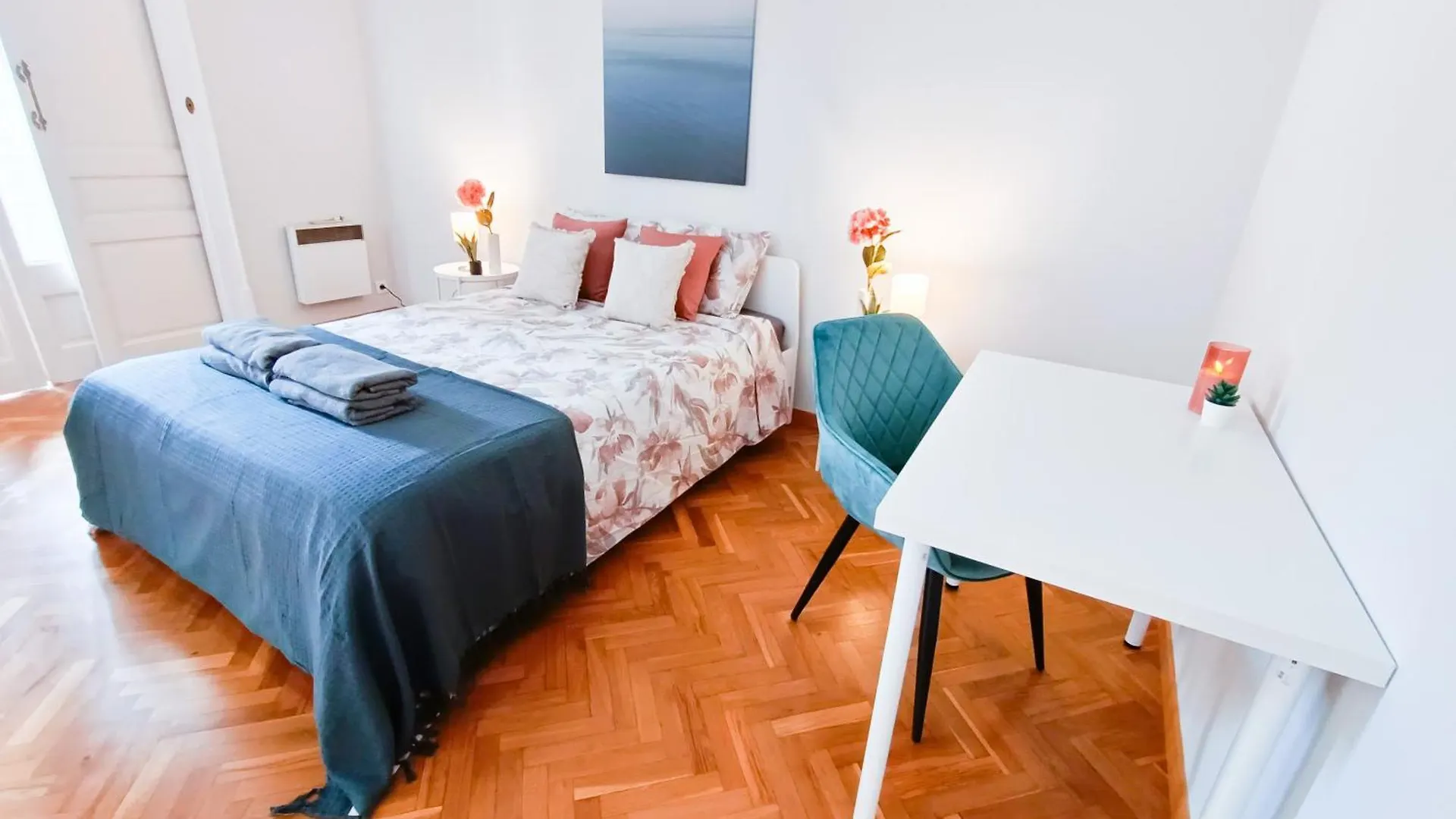 Hostel Barcelona Rooms - Pau Claris Spain