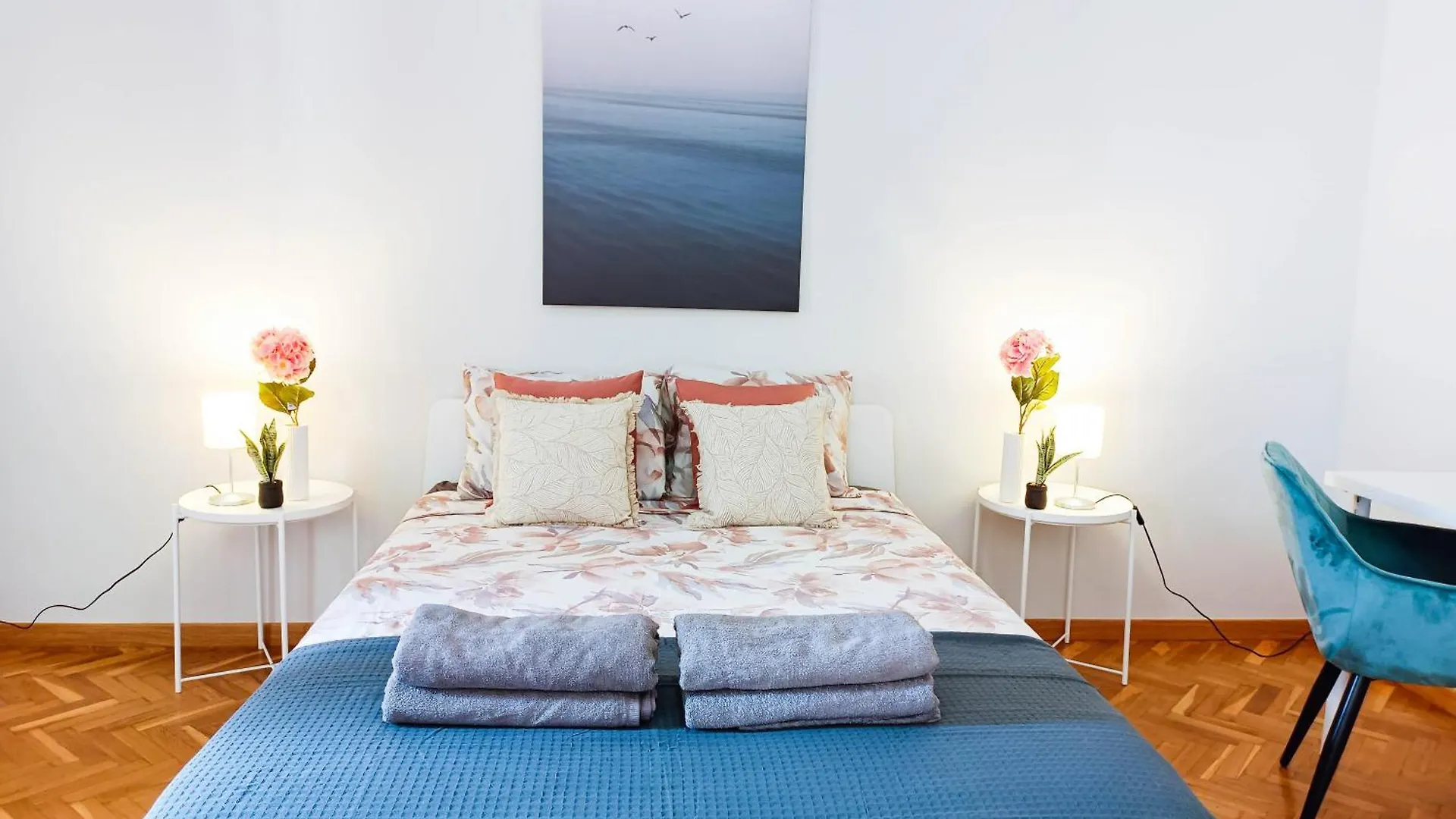 Barcelona Rooms - Pau Claris Hostel